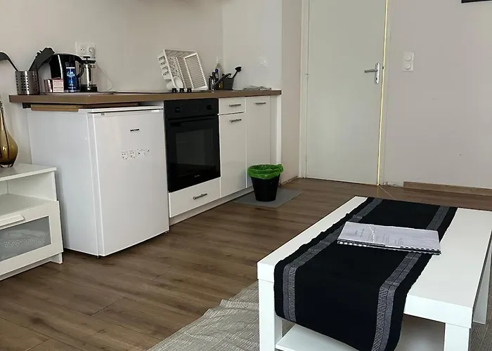 Christmas Market Cozy 1 Bedroom And 1 Convertible Straatsburg